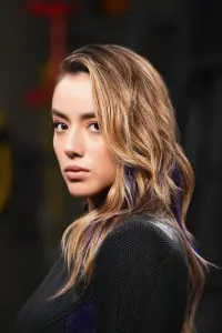 Фото Хлоя Беннет (Chloe Bennet)