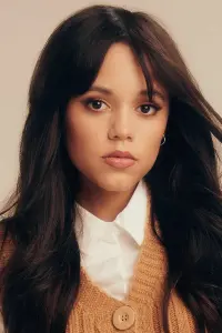 Фото Дженна Ортега (Jenna Ortega)