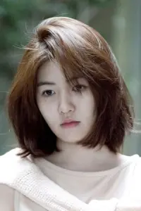 Фото Шим Юн Кюн (Shim Eun-kyung)