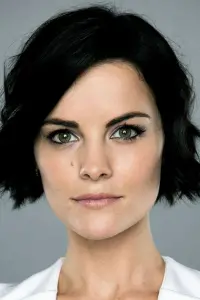 Фото Джеймі Олександр (Jaimie Alexander)