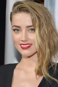 Фото Ембер Херд (Amber Heard)