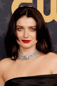 Фото Єва Хьюсон (Eve Hewson)