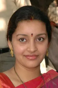 Фото  (Renu Desai)