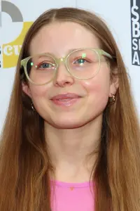 Фото Джессі Кейв (Jessie Cave)