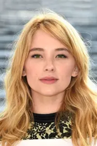 Фото Гейлі Беннетт (Haley Bennett)