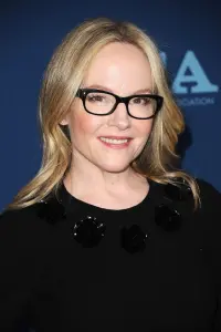 Фото Рейчел Гарріс (Rachael Harris)