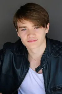 Фото Дакота Гойо (Dakota Goyo)