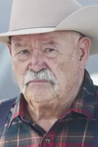 Фото Баррі Корбін (Barry Corbin)