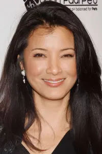 Фото Келлі Ху (Kelly Hu)