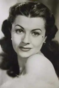 Фото Маргарет Локвуд (Margaret Lockwood)