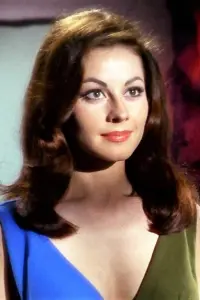 Фото Шеррі Джексон (Sherry Jackson)