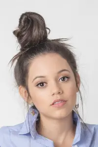 Фото Дженна Ортега (Jenna Ortega)