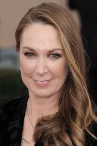 Фото Елізабет Марвел (Elizabeth Marvel)