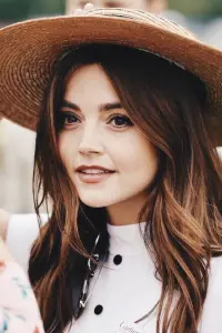 Фото Дженна Коулман (Jenna Coleman)