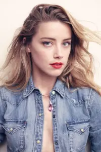 Фото Ембер Херд (Amber Heard)