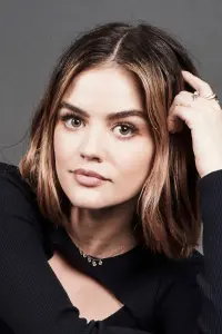 Фото Люсі Хейл (Lucy Hale)