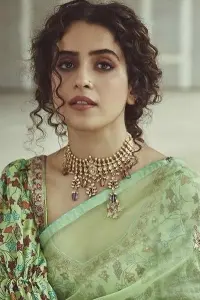 Фото Саня Малхотра (Sanya Malhotra)