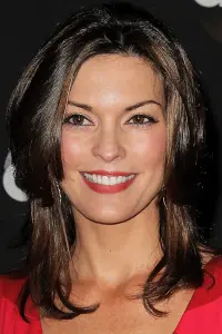 Фото  (Alana de la Garza)