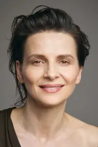 Фото Жульєт Бінош (Juliette Binoche)