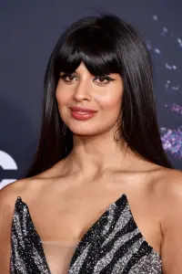 Фото Джаміла Джаміль (Jameela Jamil)