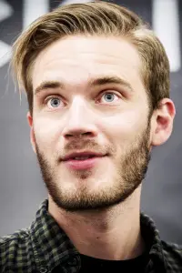 Фото  (PewDiePie)