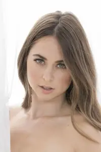 Фото  (Riley Reid)