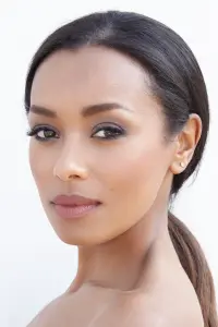 Фото  (Melanie Liburd)