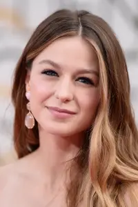 Фото Мелісса Бенойст (Melissa Benoist)