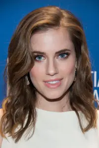 Фото Еллісон Вільямс (Allison Williams)