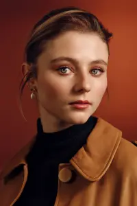 Фото Томасін Маккензі (Thomasin McKenzie)