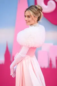 Фото Марго Роббі (Margot Robbie)