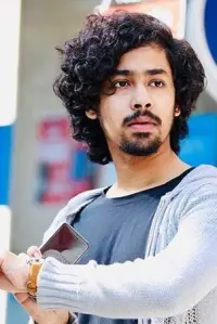 Фото  (Riddhi Sen)