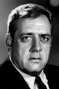 Фото Реймонд Берр (Raymond Burr)