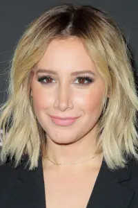 Фото Ешлі Тісдейл (Ashley Tisdale)