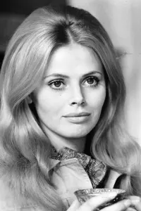 Фото Брітт Екланд (Britt Ekland)