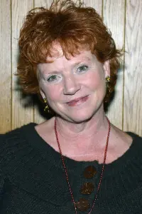 Фото Беккі Енн Бейкер (Becky Ann Baker)