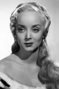 Фото Керолін Джонс (Carolyn Jones)