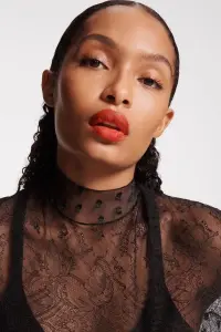 Фото Яра Шахіді (Yara Shahidi)