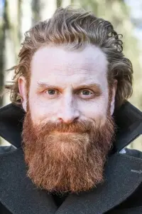 Фото Крістофер Хів'ю (Kristofer Hivju)