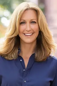 Фото  (Lara Spencer)