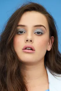 Фото  (Katherine Langford)