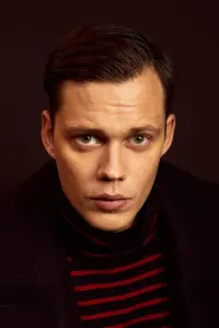 Фото Білл Скарсгард (Bill Skarsgård)