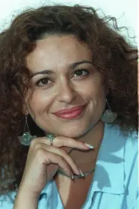 Фото  (Nadia Sawalha)