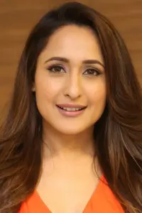 Фото  (Pragya Jaiswal)