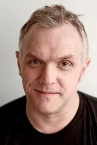 Фото  (Greg Davies)