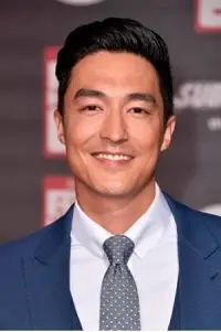 Фото Деніел Хенні (Daniel Henney)