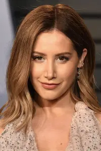 Фото Ешлі Тісдейл (Ashley Tisdale)