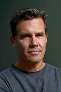 Фото Джош Бролін (Josh Brolin)