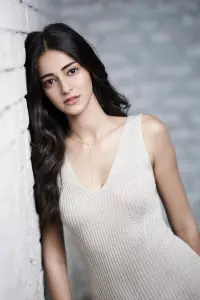 Фото  (Ananya Panday)