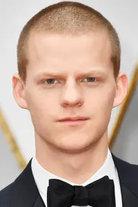 Фото Лукас Хеджес (Lucas Hedges)